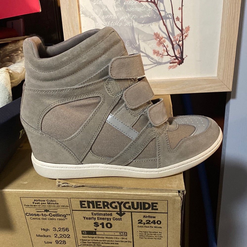 All shoes must go!